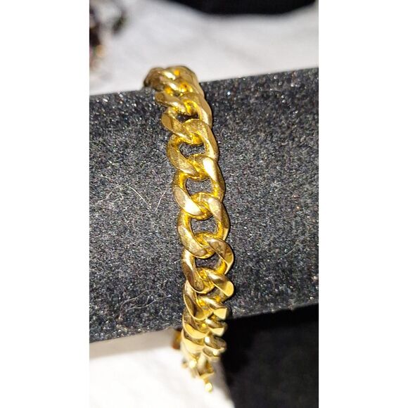 A Gold Tone Stainless Steel Unisex Chain Bracelet Chunky Cuban Link Gift - Picture 2 of 7